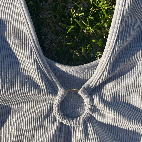 Aerie Woman’s Crop Top - Picture 2 of 4